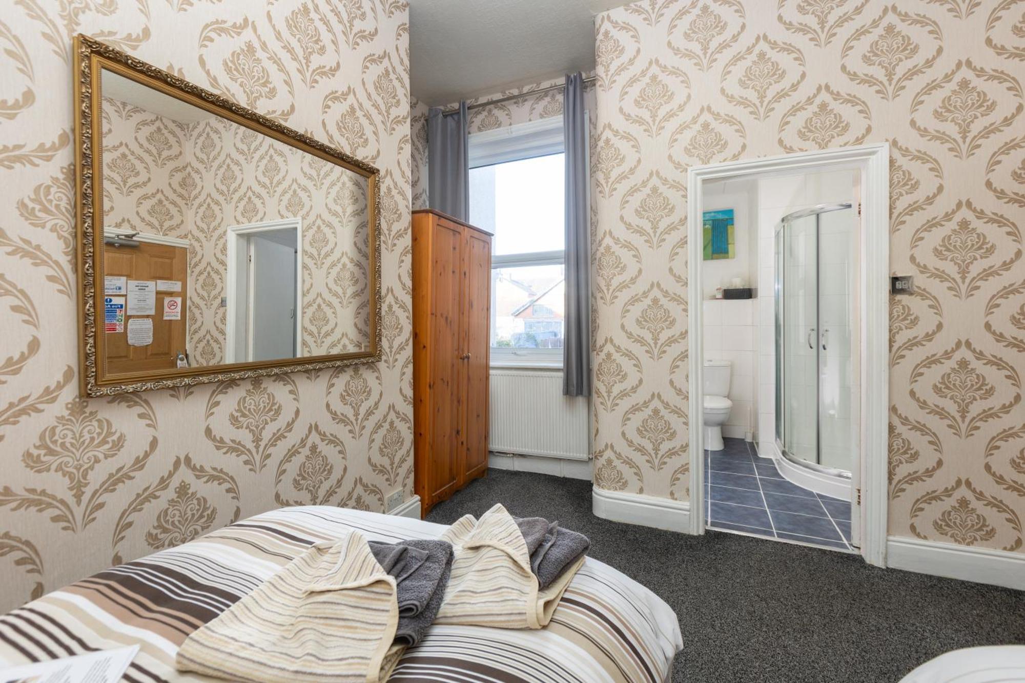 The Fairmile Bed & Breakfast ลิธึม เซนต์ แอนน์ส ภายนอก รูปภาพ