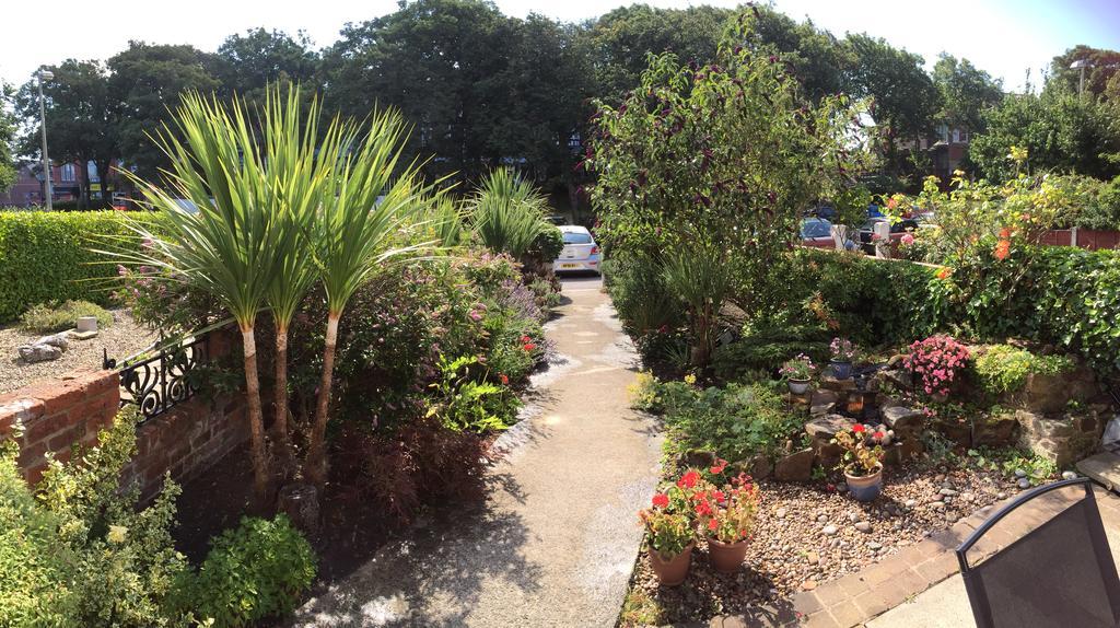 The Fairmile Bed & Breakfast ลิธึม เซนต์ แอนน์ส ภายนอก รูปภาพ