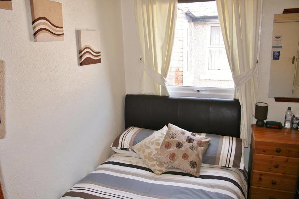 The Fairmile Bed & Breakfast ลิธึม เซนต์ แอนน์ส ภายนอก รูปภาพ
